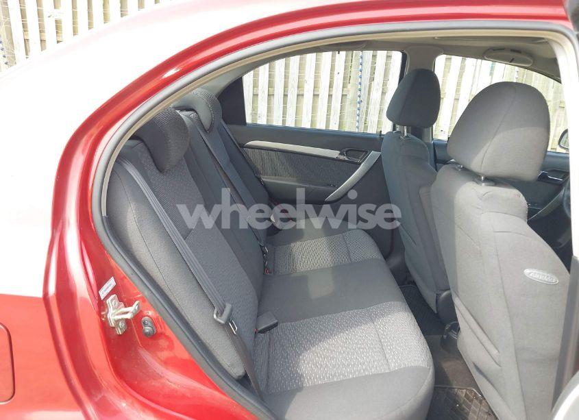 Photo 8 of 2009 Chevrolet Aveo LT (VIN KL1TG56E09B316323)