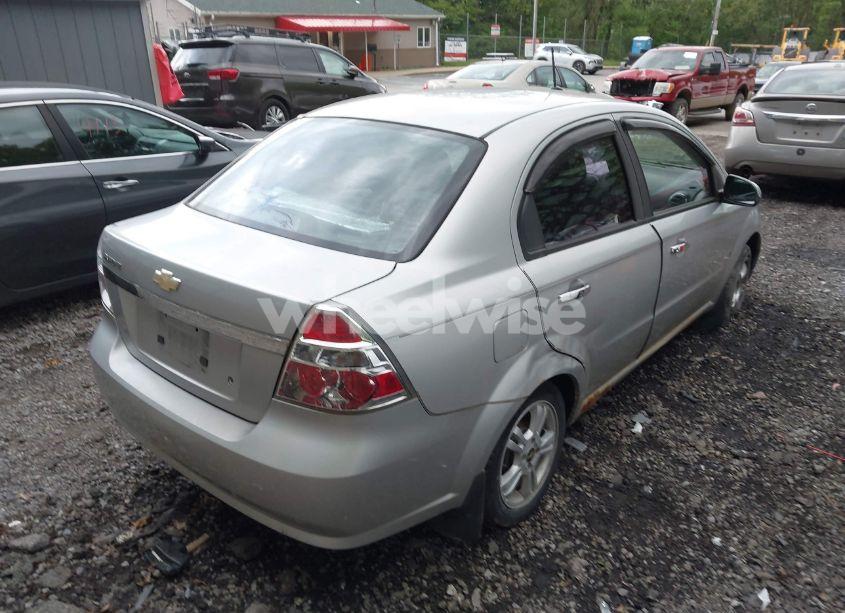Photo 4 of 2009 Chevrolet Aveo LT (VIN KL1TG56E09B382175)