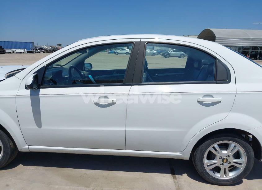 Photo 14 of 2011 Chevrolet Aveo 2LT (VIN KL1TG5DE2BB230584)