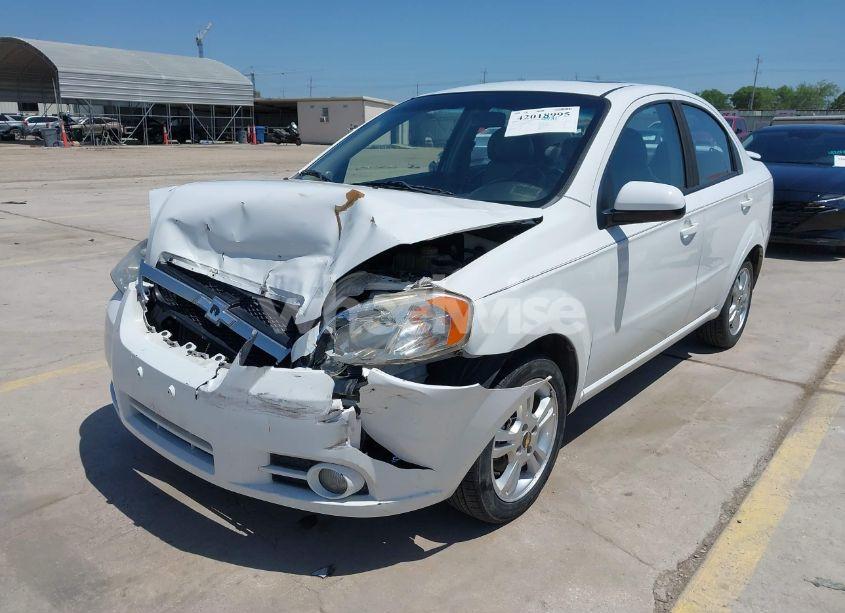 Photo 2 of 2011 Chevrolet Aveo 2LT (VIN KL1TG5DE2BB230584)