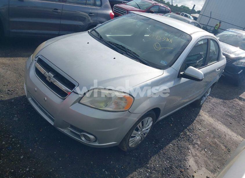 Photo 2 of 2011 Chevrolet Aveo 2LT (VIN KL1TG5DE4BB226438)