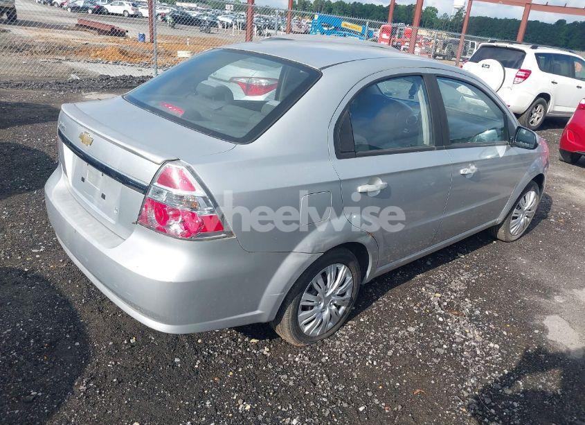 Photo 4 of 2011 Chevrolet Aveo 2LT (VIN KL1TG5DE4BB226438)