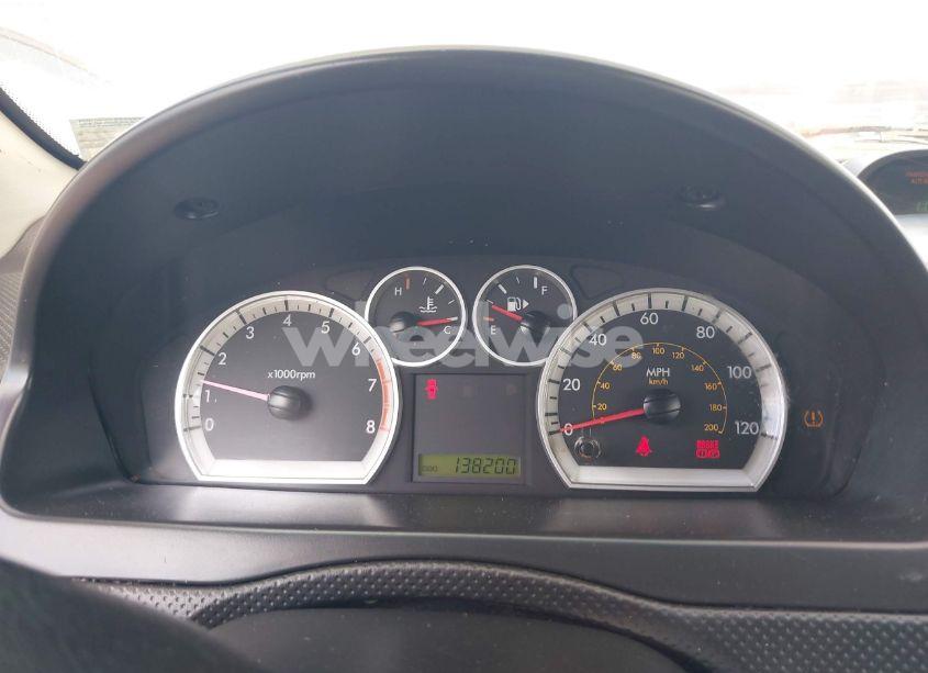 Photo 7 of 2011 Chevrolet Aveo 2LT (VIN KL1TG5DE4BB226438)