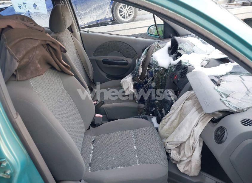 Photo 5 of 2005 Chevrolet Aveo LT (VIN KL1TG62645B503188)