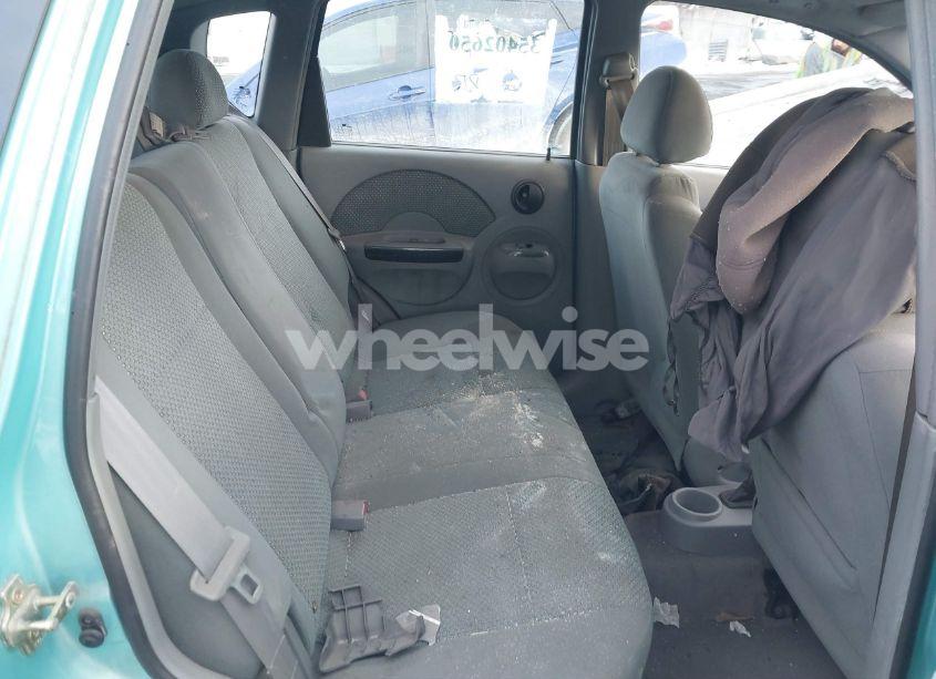 Photo 8 of 2005 Chevrolet Aveo LT (VIN KL1TG62645B503188)