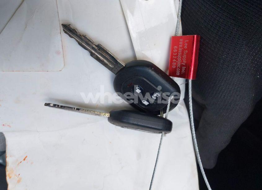 Photo 11 of 2010 Chevrolet Aveo LT (VIN KL1TG6DE1AB098423)