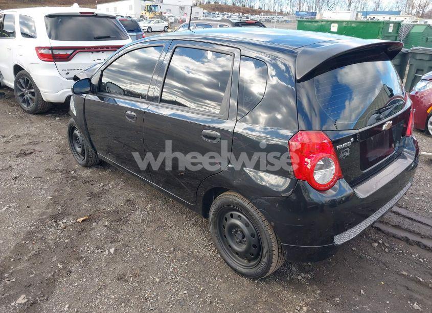 Photo 3 of 2010 Chevrolet Aveo LT (VIN KL1TG6DE1AB098423)