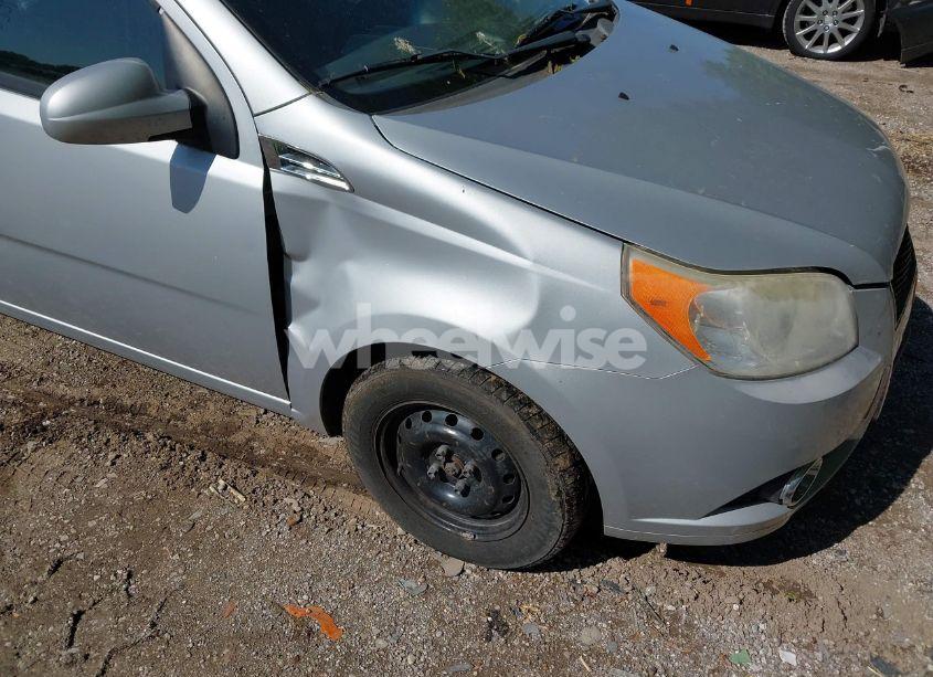 Photo 13 of 2010 Chevrolet Aveo LT (VIN KL1TG6DE2AB113141)