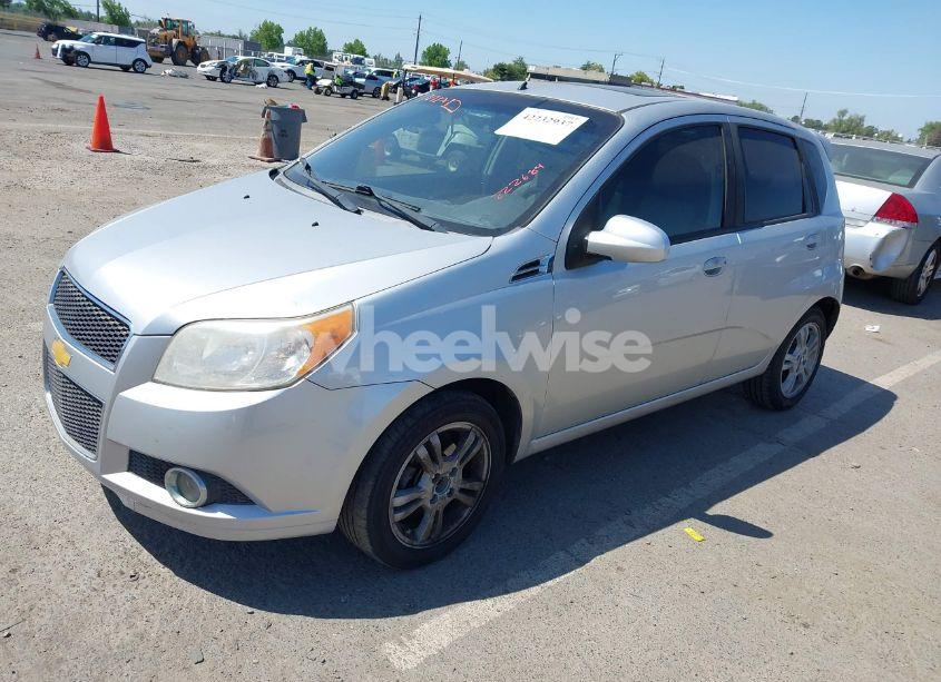 Photo 2 of 2011 Chevrolet Aveo 2LT (VIN KL1TG6DE2BB222684)