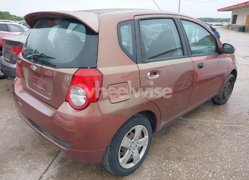 Photo 4 of 2011 Chevrolet Aveo 2LT (VIN KL1TG6DEXBB255061)
