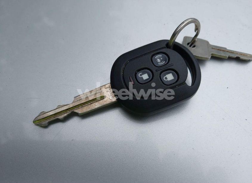 Photo 11 of 2009 Pontiac G3 (VIN KL2TD66E09B647915)