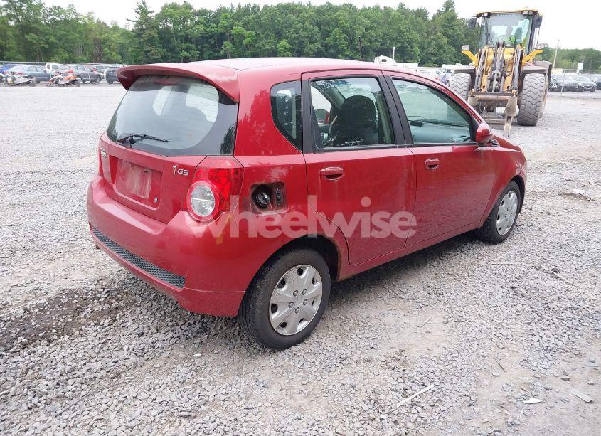 Photo 4 of 2009 Pontiac G3 (VIN KL2TD66E09B647915)