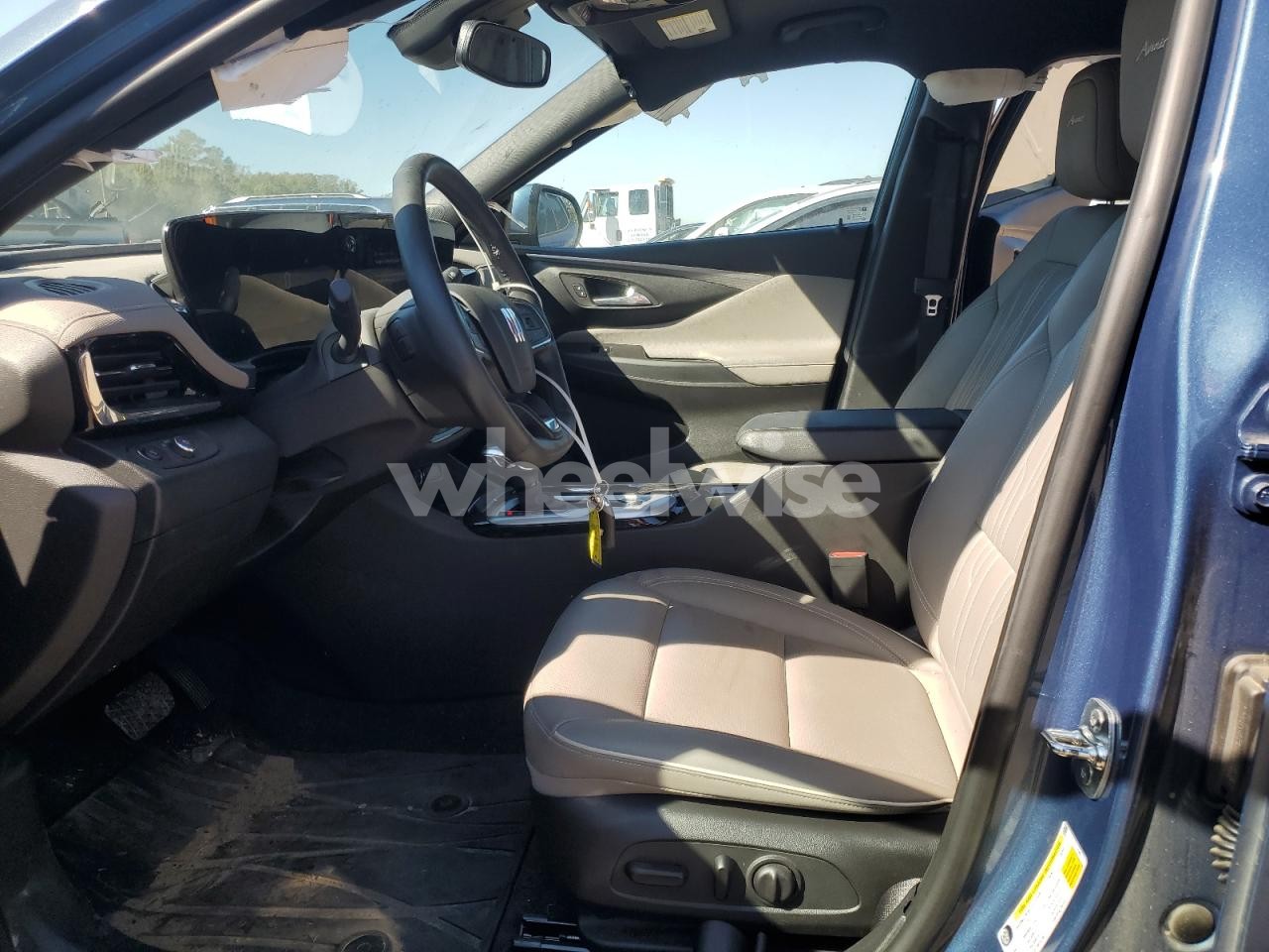 Photo 7 of 2025 BUICK ENVISTA AVENIR (VIN KL47LCEP3SB089545)