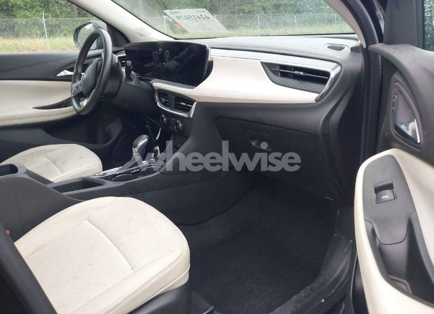 Photo 5 of 2024 Buick Encore GX PREFERRED FWD (VIN KL4AMBSL3RB012957)