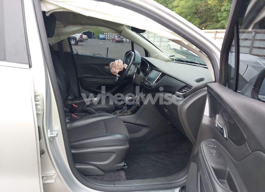 Photo 5 of 2019 Buick Encore SPORT TOURING (VIN KL4CJ2SB8KB759002)