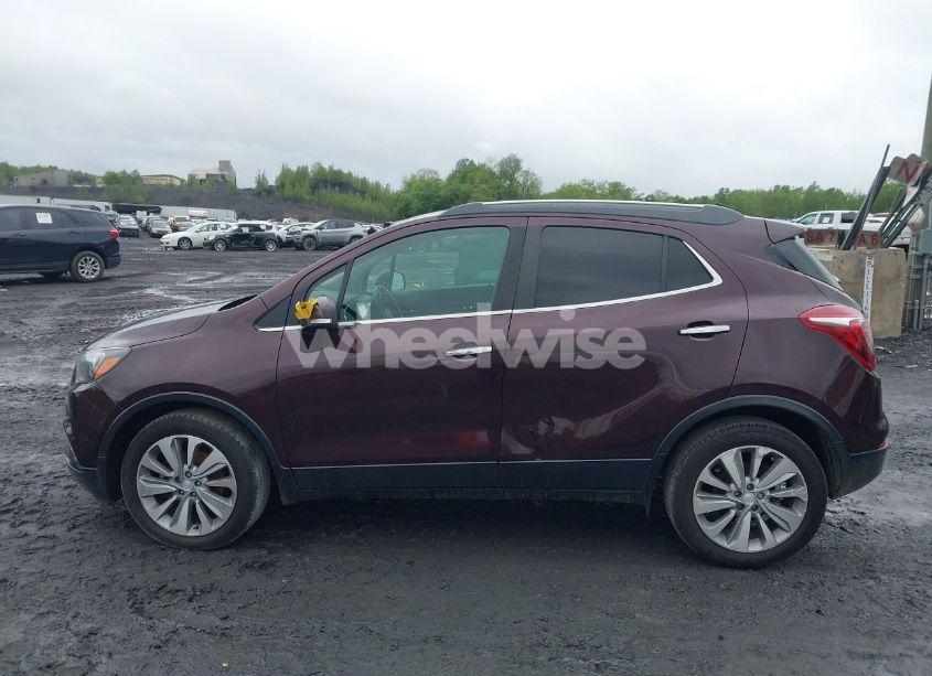 Photo 14 of 2018 Buick Encore PREFERRED (VIN KL4CJASB0JB575763)