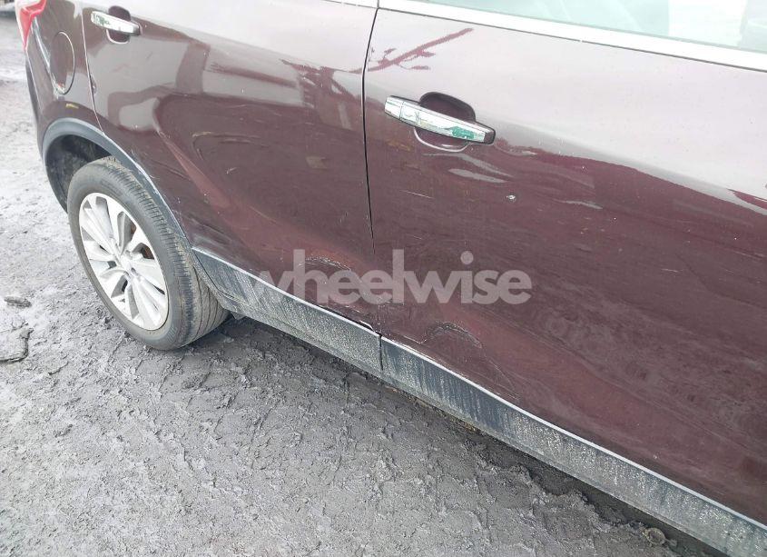 Photo 6 of 2018 Buick Encore PREFERRED (VIN KL4CJASB0JB575763)