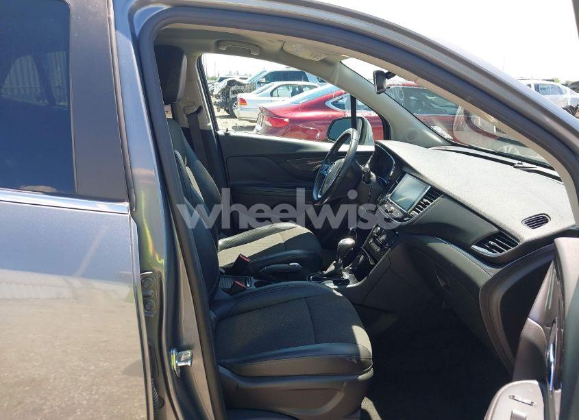 Photo 5 of 2019 Buick Encore FWD PREFERRED (VIN KL4CJASB0KB779724)