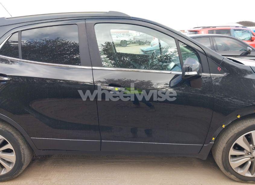 Photo 14 of 2019 Buick Encore FWD PREFERRED (VIN KL4CJASB0KB890869)