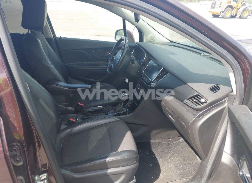 Photo 5 of 2018 Buick Encore PREFERRED (VIN KL4CJASB1JB708837)