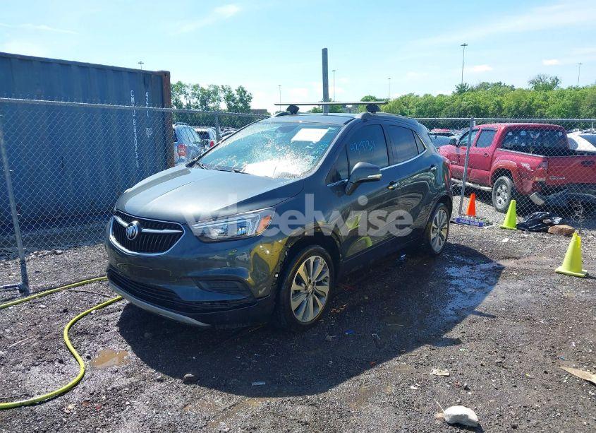 Photo 2 of 2018 Buick Encore PREFERRED (VIN KL4CJASB2JB617947)