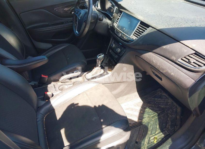 Photo 5 of 2018 Buick Encore PREFERRED (VIN KL4CJASB2JB617947)