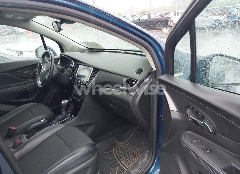 Photo 5 of 2020 Buick Encore FWD PREFERRED (VIN KL4CJASB2LB006433)