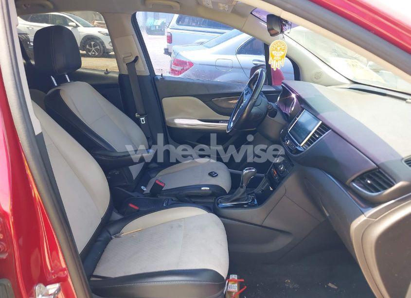 Photo 5 of 2019 Buick Encore FWD PREFERRED (VIN KL4CJASB3KB772010)