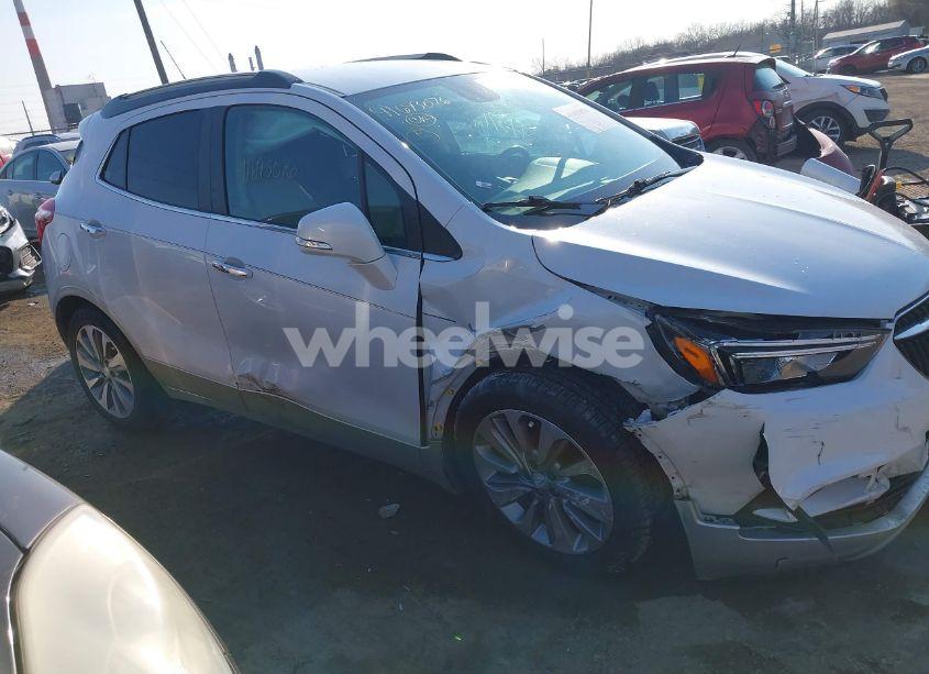 Photo 13 of 2019 Buick Encore FWD PREFERRED (VIN KL4CJASB3KB830570)