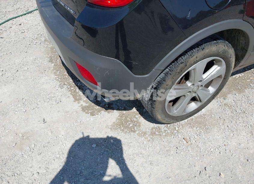 Photo 6 of 2015 Buick Encore (VIN KL4CJASB4FB268572)