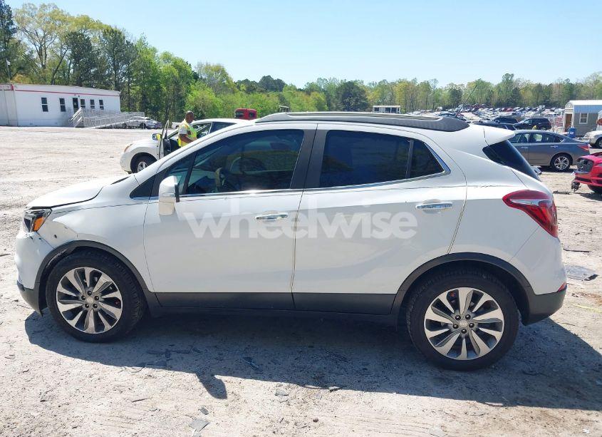 Photo 14 of 2018 Buick Encore PREFERRED (VIN KL4CJASB4JB507255)
