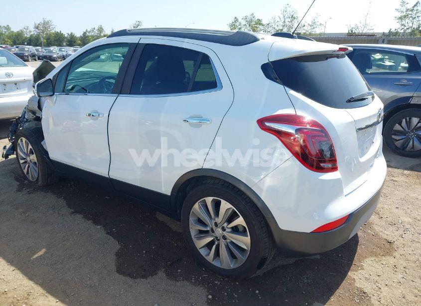 Photo 3 of 2019 Buick Encore FWD PREFERRED (VIN KL4CJASB4KB825233)