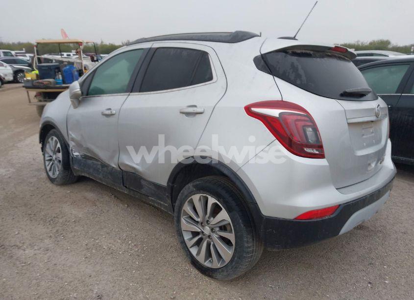 Photo 3 of 2019 Buick Encore FWD PREFERRED (VIN KL4CJASB8KB700140)