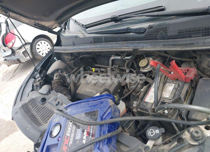 Photo 10 of 2019 Buick Encore FWD PREFERRED (VIN KL4CJASB8KB811111)