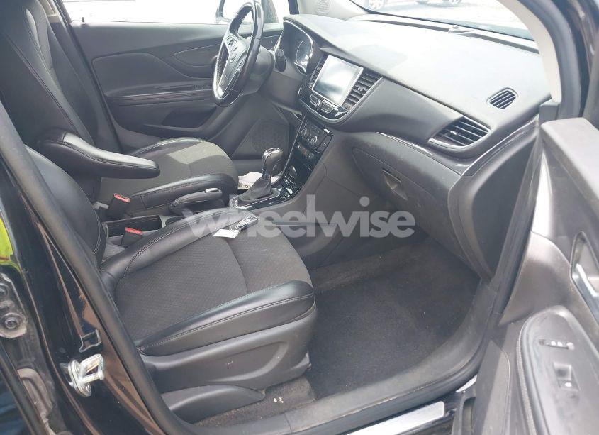 Photo 5 of 2019 Buick Encore FWD PREFERRED (VIN KL4CJASB8KB811111)