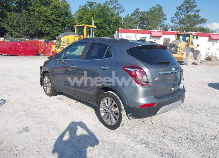 Photo 3 of 2020 Buick Encore FWD PREFERRED (VIN KL4CJASB8LB049951)