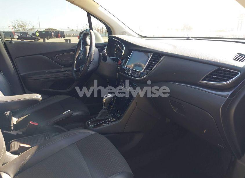 Photo 5 of 2019 Buick Encore FWD PREFERRED (VIN KL4CJASBXKB840366)