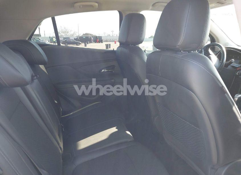 Photo 8 of 2019 Buick Encore FWD PREFERRED (VIN KL4CJASBXKB840366)