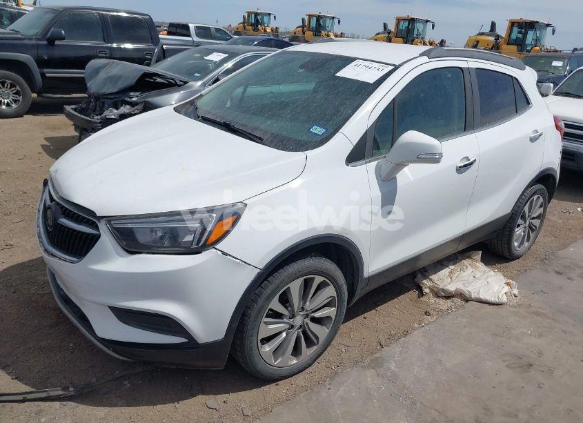 Photo 2 of 2019 Buick Encore FWD PREFERRED (VIN KL4CJASBXKB885324)