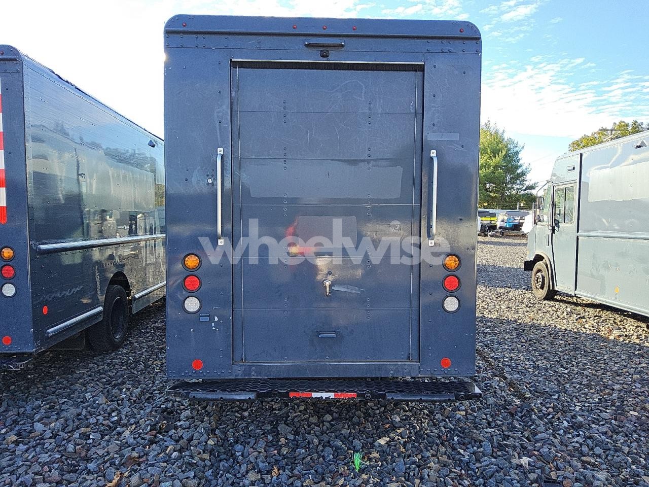 Photo 6 of 2020 FREIGHTLINER CHASSIS M LINE WALK-IN VAN (VIN KL4CJBSB2GB539197)