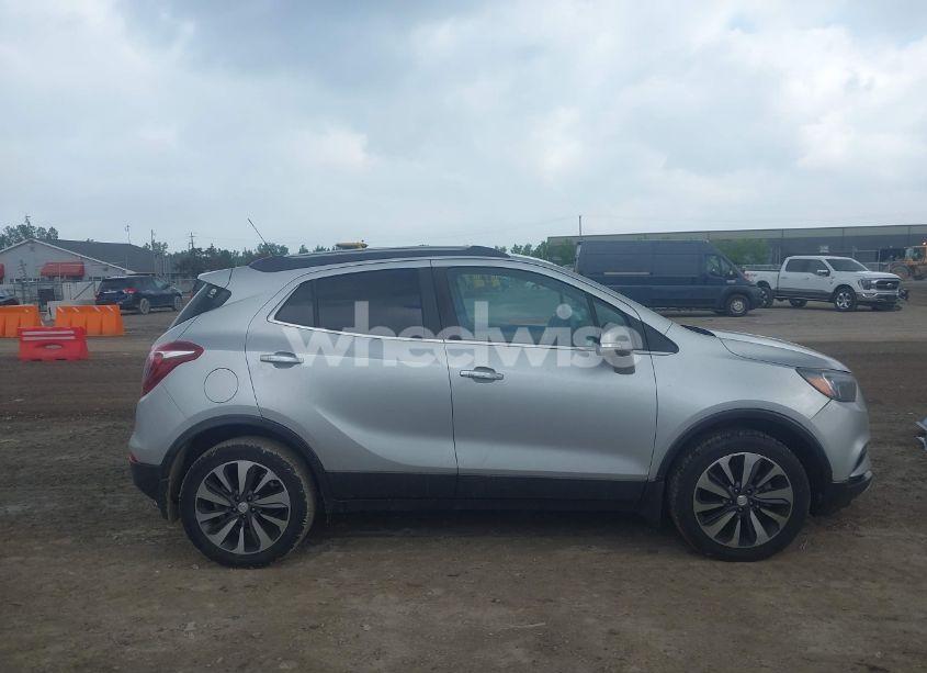Photo 14 of 2018 Buick Encore PREFERRED II (VIN KL4CJBSB3JB638361)