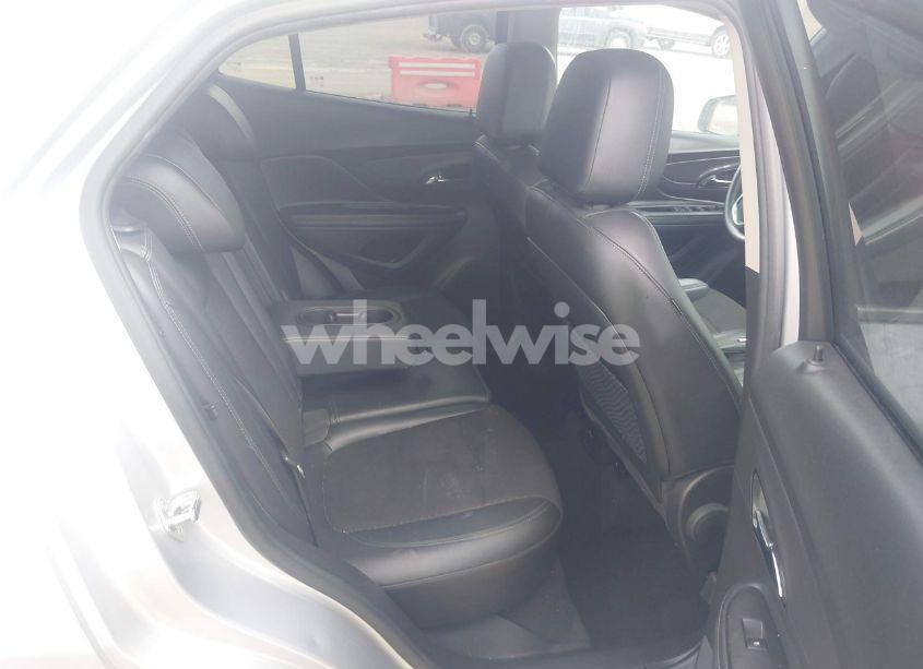 Photo 8 of 2018 Buick Encore PREFERRED II (VIN KL4CJBSB3JB638361)