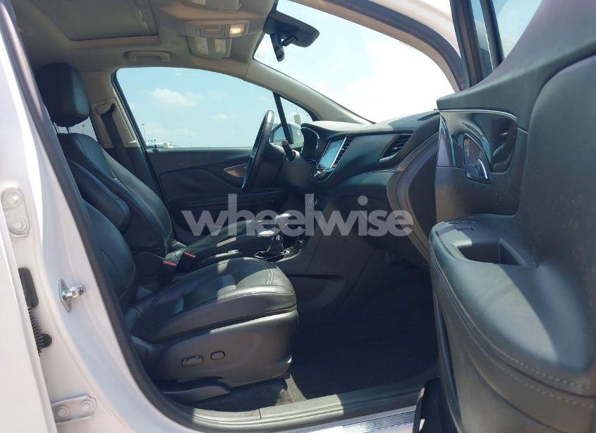 Photo 5 of 2017 Buick Encore ESSENCE (VIN KL4CJCSB3HB078602)