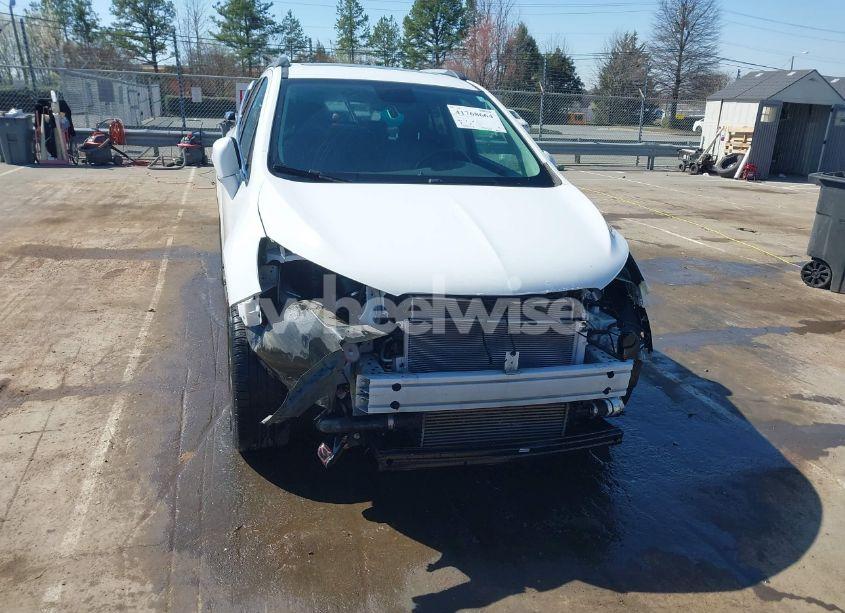 Photo 6 of 2019 Buick Encore FWD ESSENCE (VIN KL4CJCSM2KB768849)