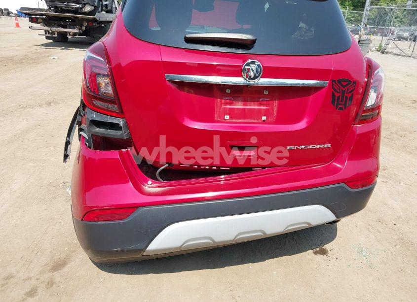 Photo 18 of 2019 Buick Encore FWD ESSENCE (VIN KL4CJCSM6KB871319)
