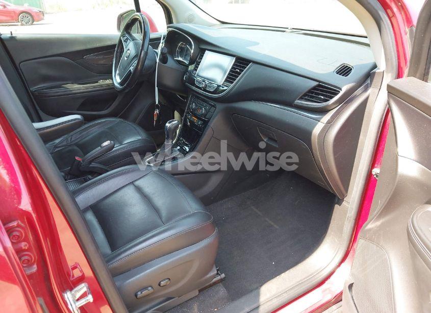 Photo 5 of 2019 Buick Encore FWD ESSENCE (VIN KL4CJCSM6KB871319)