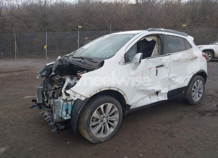Photo 2 of 2019 Buick Encore AWD PREFERRED (VIN KL4CJESB7KB715638)