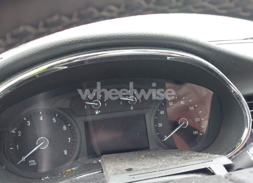 Photo 7 of 2018 Buick Encore (VIN KL4CJFSB8JB561820)