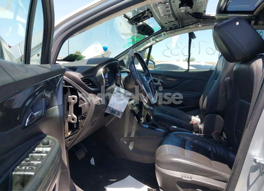 Photo 5 of 2019 Buick Encore AWD ESSENCE (VIN KL4CJGSM2KB790132)