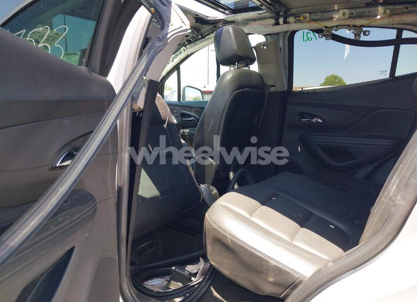 Photo 8 of 2019 Buick Encore AWD ESSENCE (VIN KL4CJGSM2KB790132)